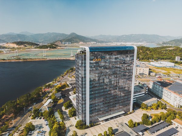 配资炒股官网app 每10股派50.28元, 宁德时代26万股东分红220亿! 2023年毛利率修复, 业绩接近预告上限